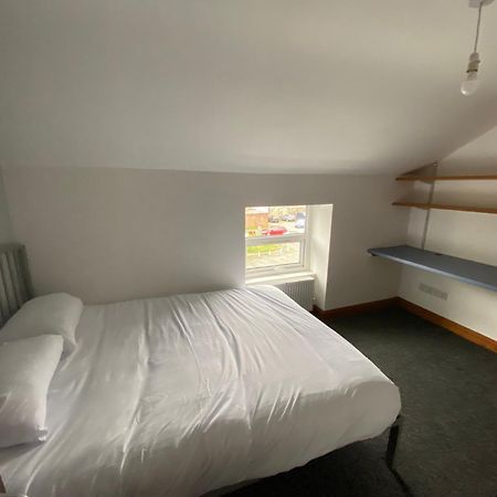בנגור Room In A Shared House מראה חיצוני תמונה