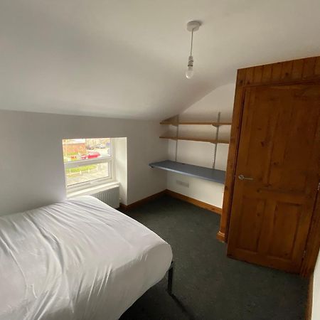 בנגור Room In A Shared House מראה חיצוני תמונה