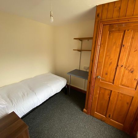 בנגור Room In A Shared House מראה חיצוני תמונה