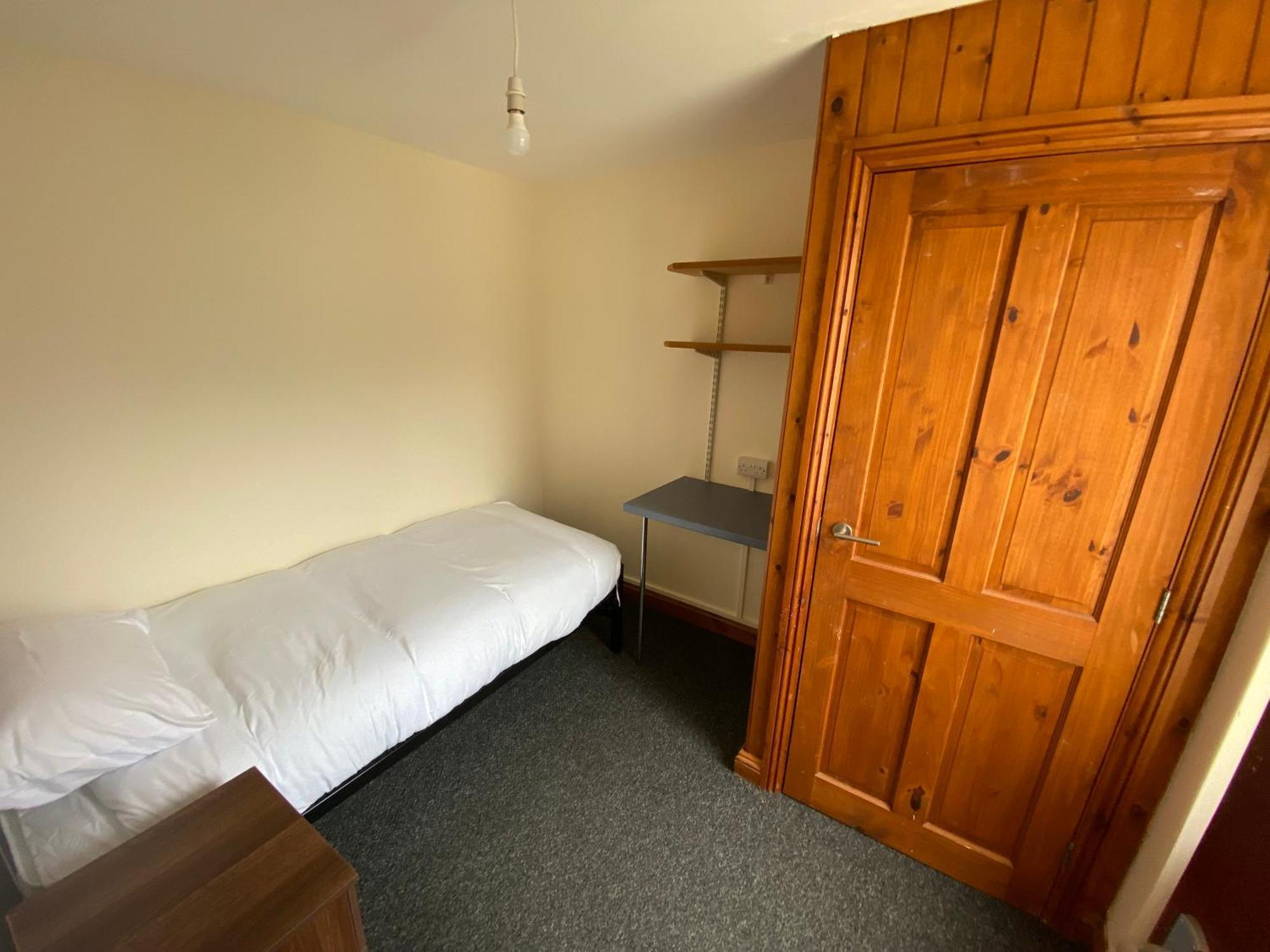 בנגור Room In A Shared House מראה חיצוני תמונה